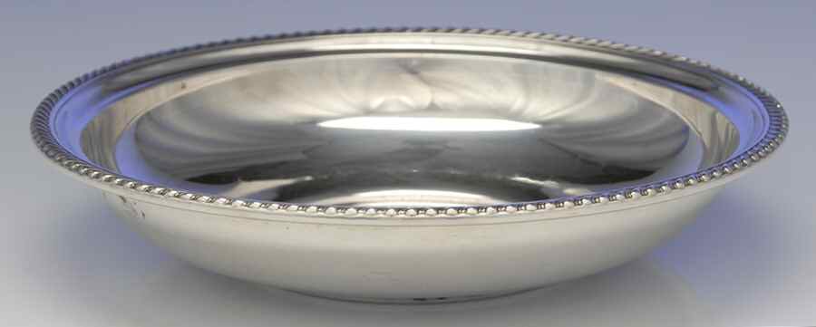 323 (Sterling, Hollowware) 9" Round Vegetable Bowl by Gorham Silver-1