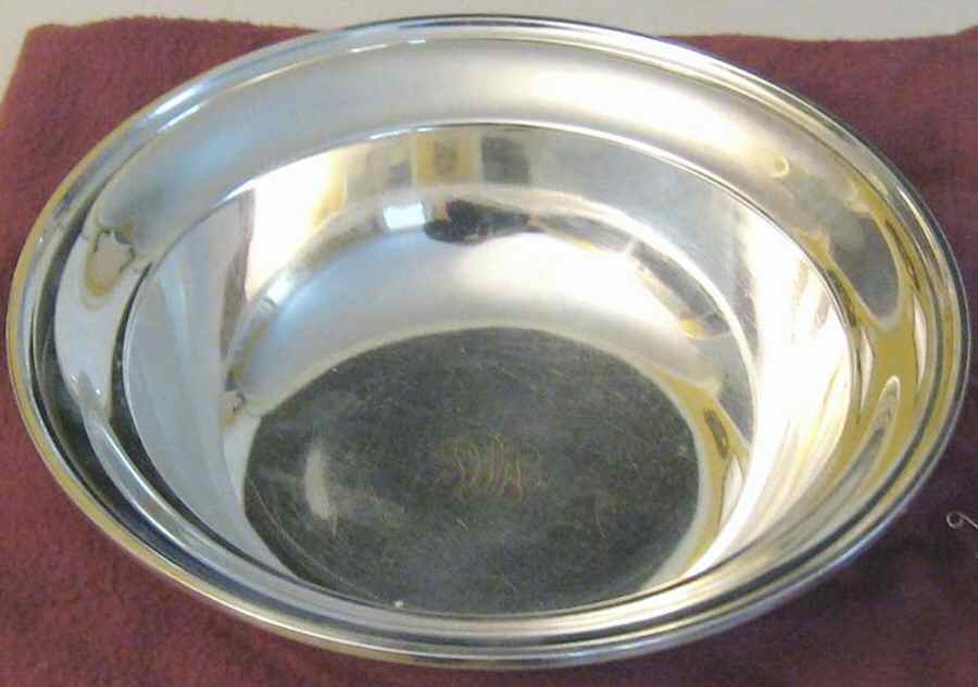 A42624 (Sterling, Hollowware) 9" Round Vegetable Bowl by Gorham Silver-1