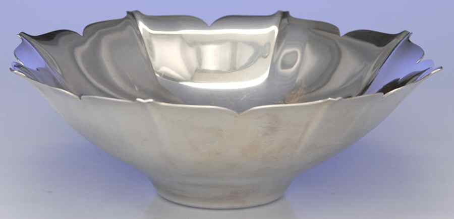 1431 (Sterling, Hollowware) 9" Round Vegetable Bowl by Gorham Silver-1