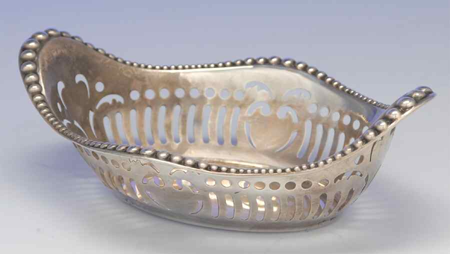 A2078 (Sterling, Hollowware) 7" Pierced Bon Bon Bowl by Gorham Silver-1