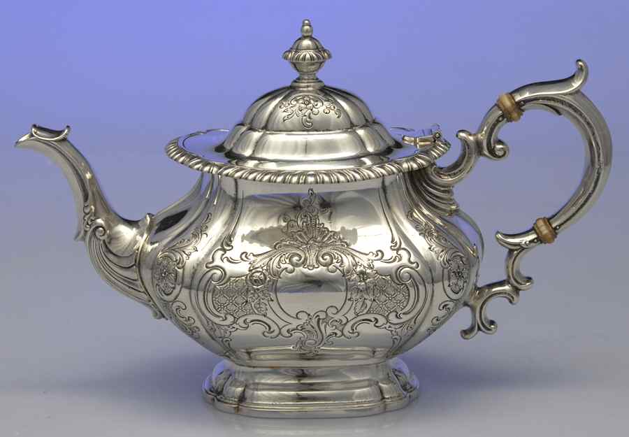 English Gadroon-Gadroon (Strl, Hlwr, Scrls&Flrs) Teapot by Gorham Silver-1