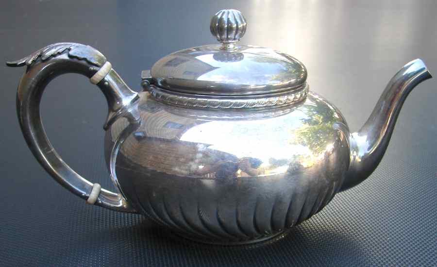 0900 (Silverplate, Hollowware) Teapot by Gorham Silver-1