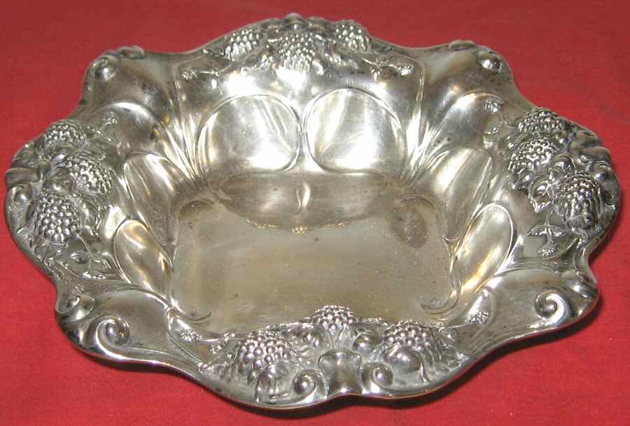 5818A (Sterling, Hollowware) 8" Sterling Bon Bon Bowl by Gorham Silver-1