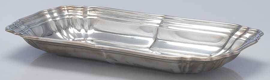 586 (Sterling, Hollowware) 9" Bread Tray by Gorham Silver-1