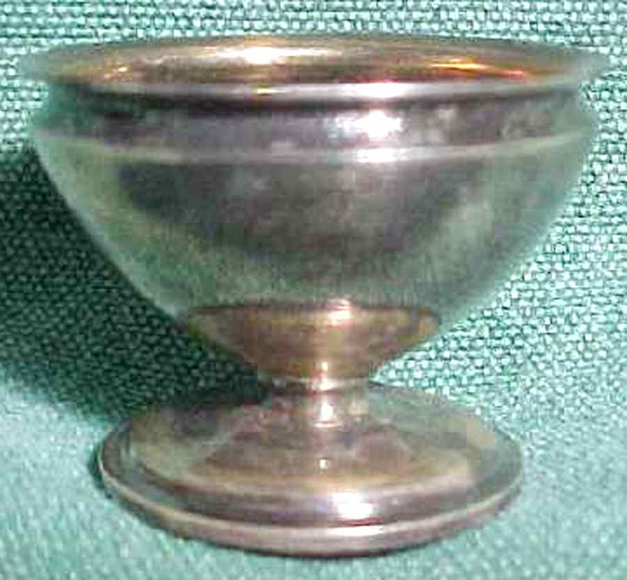 915 (Sterling, Hollowware) Open Salt Individual by Gorham Silver-1