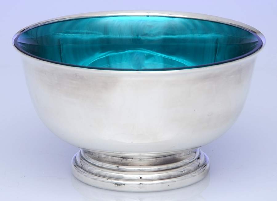Paul Revere Bowls (Silverplate, Hollowware) 5" Paul Revere Bowl & Plastic Liner by Gorham Silver-1