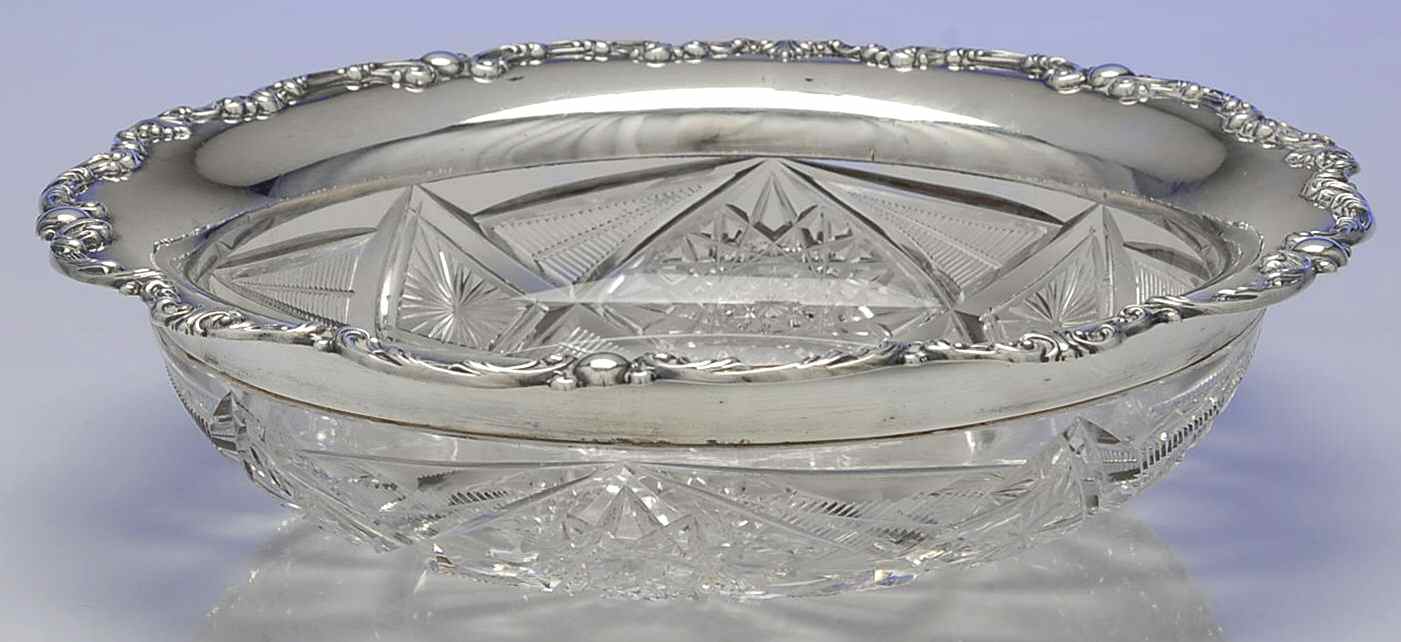D451 (Sterling, Hollowware) 10" Round Crystal Bowl W/Sterling Rim by Gorham Silver-1