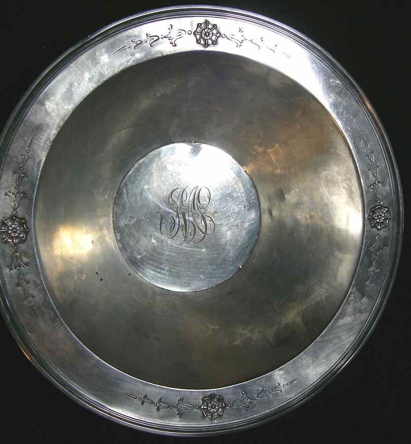 A11145 (Sterling, Hollowware) 8" Round Vegetable by Gorham Silver-1