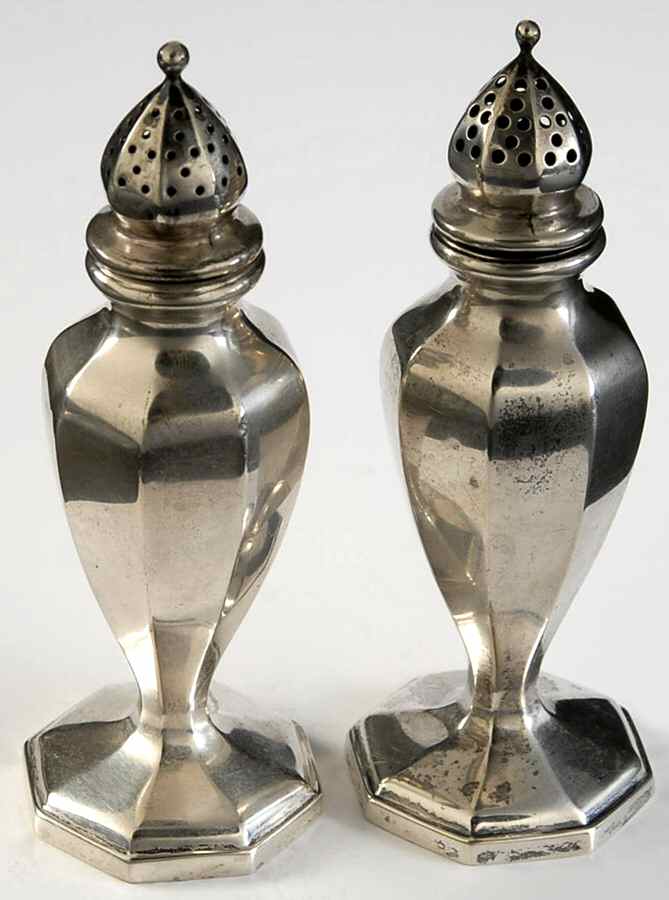 3662 (Sterling, Hollowware) Salt and Pepper Set by Gorham Silver-1