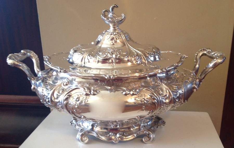 A6423 (Sterling, Hollowware) Tureen & Lid by Gorham Silver-1