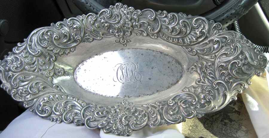 524M (Sterling, Hollowware) Sterling Bread Tray by Gorham Silver-1