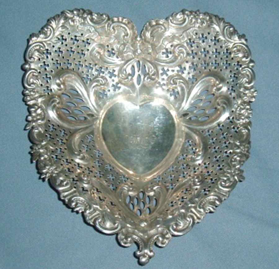 A4312 (Sterling, Hollowware) Sterling Bon Bon Heart Bowl by Gorham Silver-1