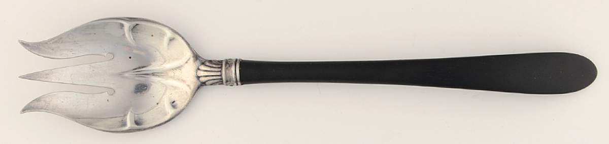 020 (Silverplate, Hollowware) Hollow Handle Buffet Serving Fork by Gorham Silver-1