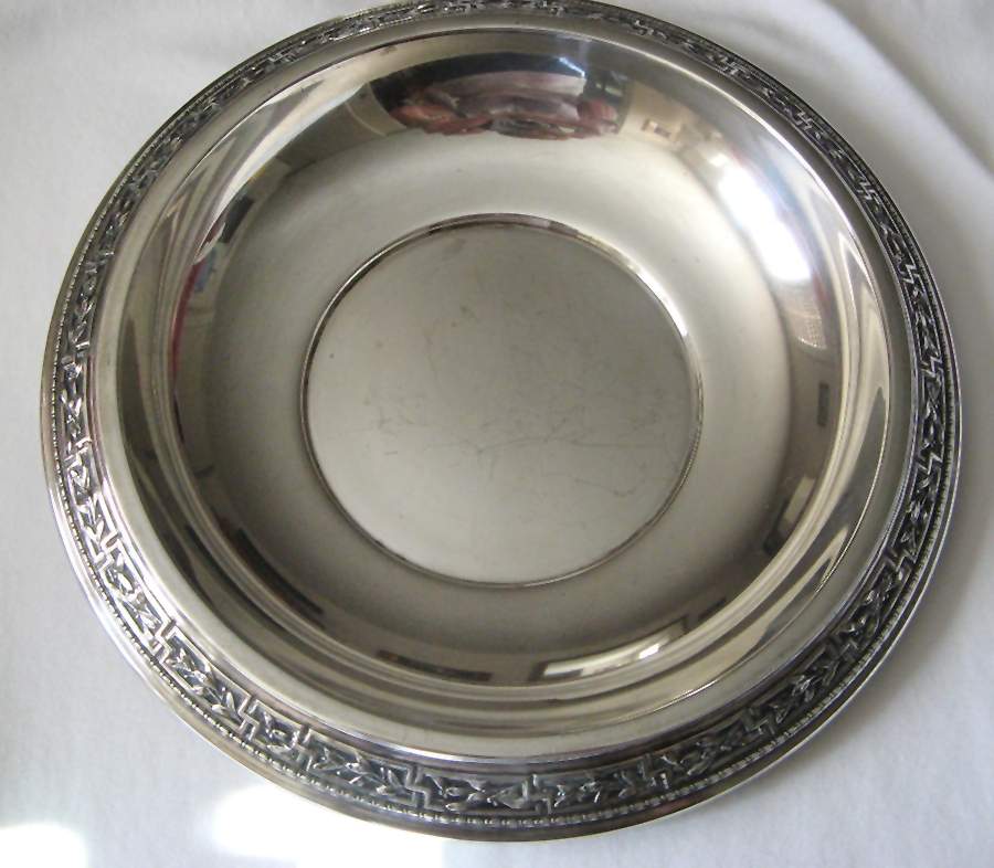 765 (Sterling, Hollowware) 10" Round Vegetable Bowl by Gorham Silver-1