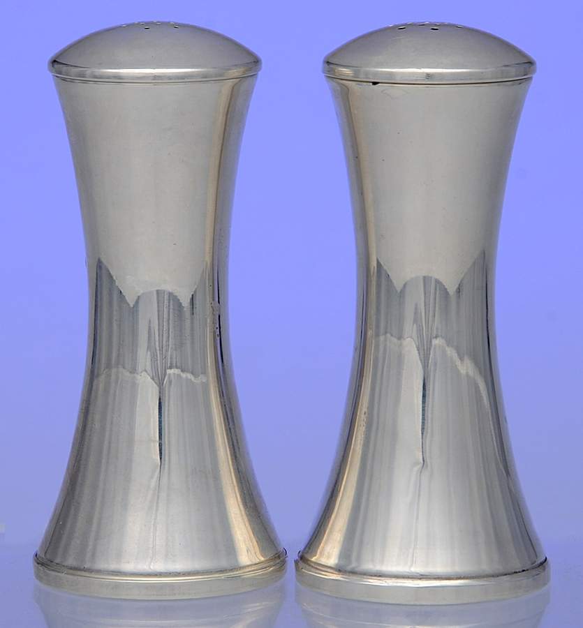 GAM3 (Sterling, Hollowware) Weighted Salt and Pepper Set by Garden Silversmiths-1