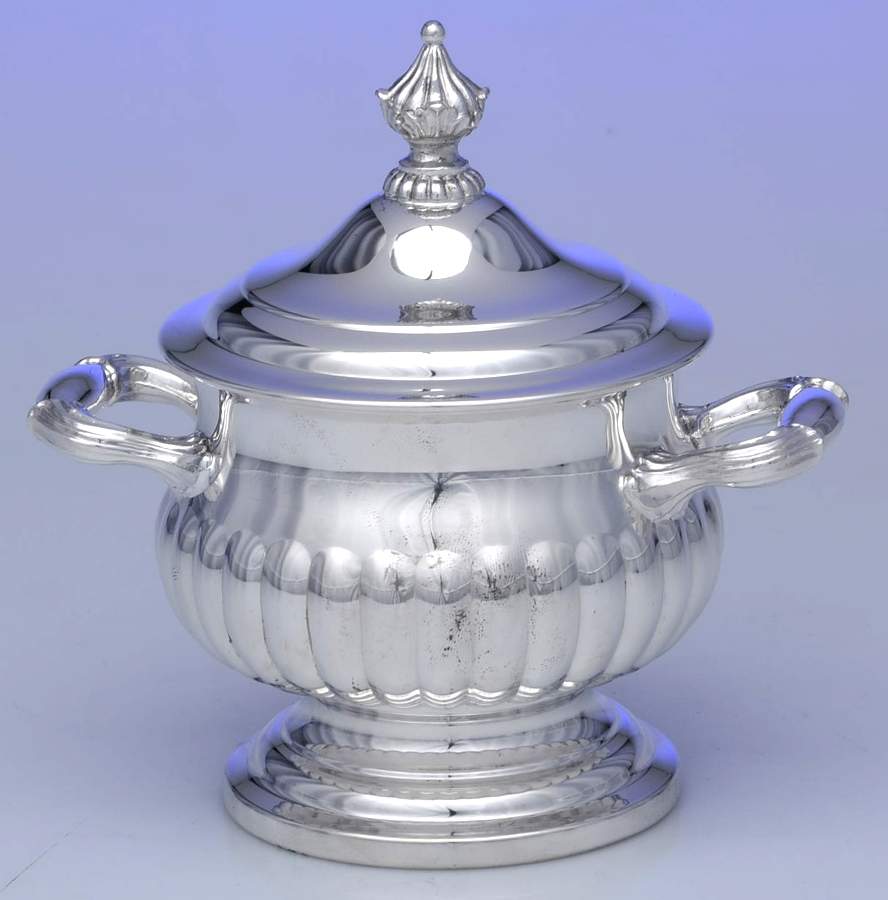 Yb601 (Silverplate, Hollowware) Sugar Bowl & Lid by Gorham Silver-1