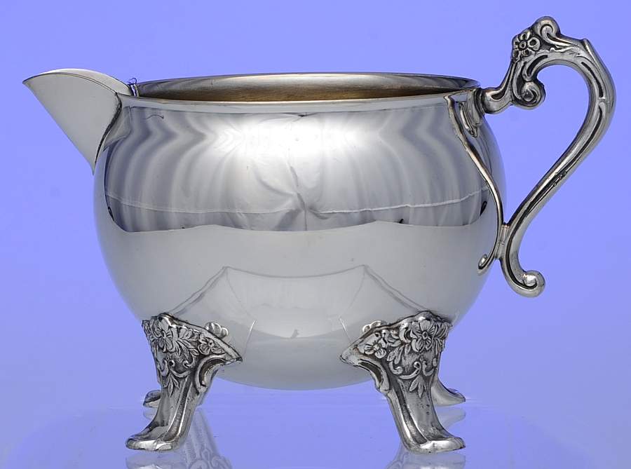 GS152 (Silverplate, Hollowware) Creamer by Gorham Silver-1