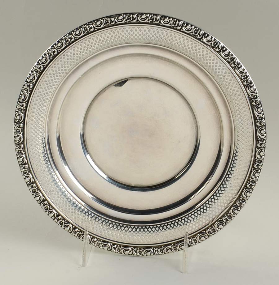 14529 (Sterling, Hollowware) 9" Sandwich Plate by Gorham Silver-1