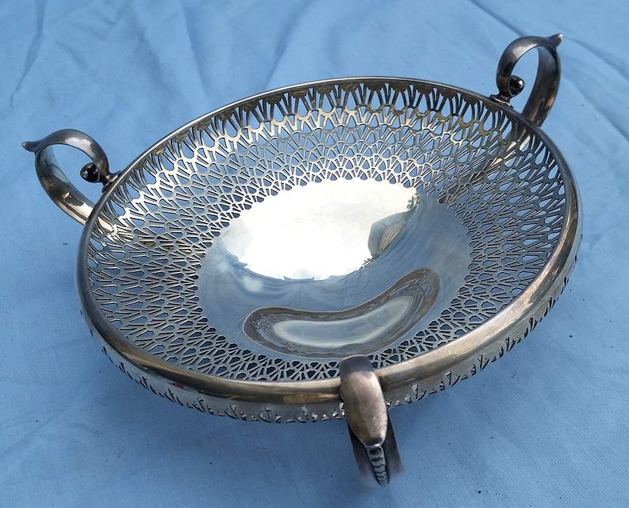 A9877 (Sterling, Hollowware) Sterling Centerpiece Bowl by Gorham Silver-1