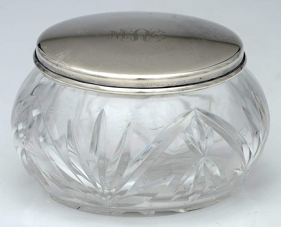 YC1846 (Silverplate, Hollowware) 3" Powder Jar W/Crystal Bowl, Silverplate Lid by Gorham Silver-1