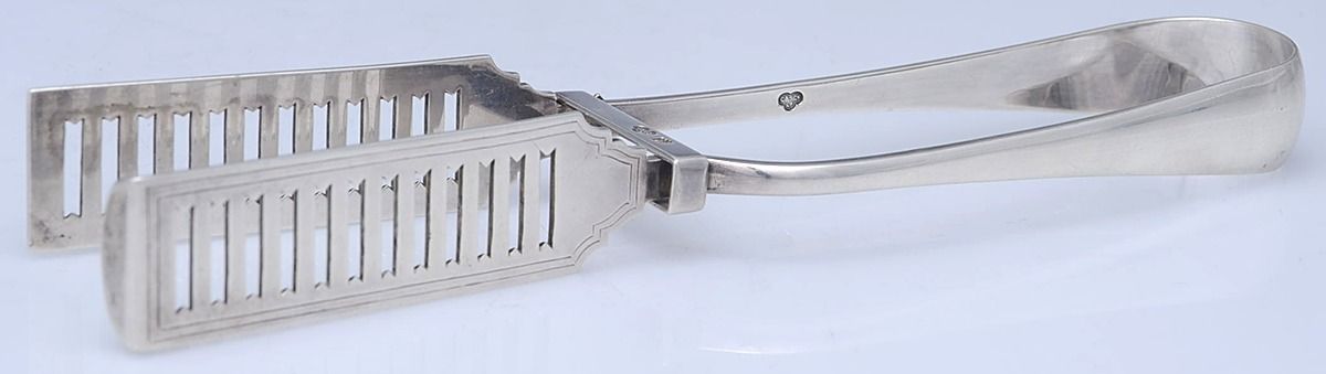 GLM3 (Sterling) Solid Yoked Asparagus Tongs by Goldsmiths & Silversmiths Co. Ltd.-1