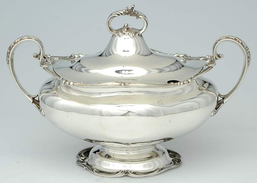 A150 (Sterling, Hollowware) Tureen & Lid by Gorham Silver-1