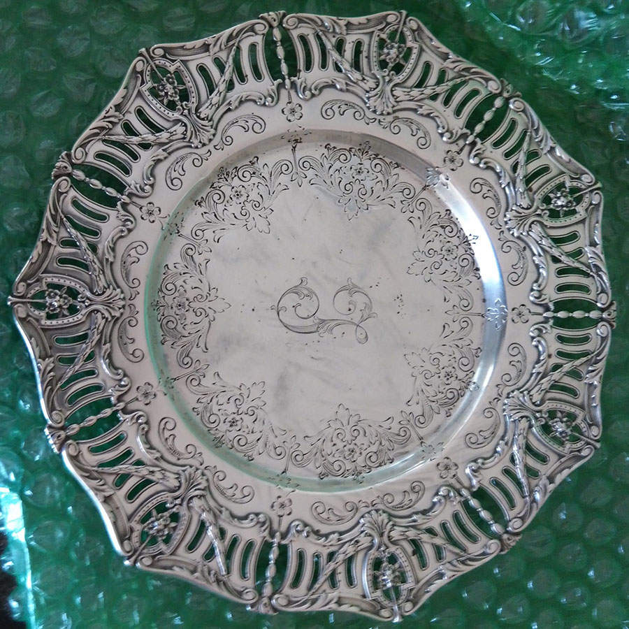 3143-47 (Sterling, Hollowware) Bread Plate by Graff Washbourn & Dunn-1