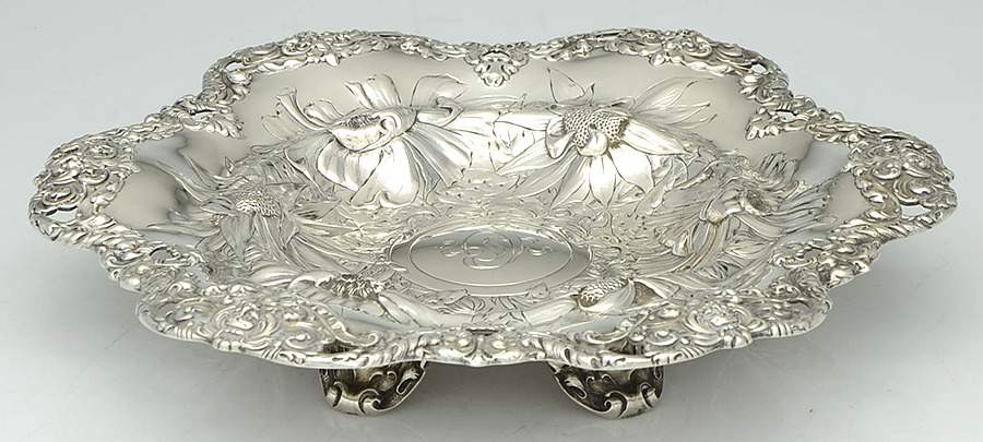 A2077M (Sterling, Hollowware) 14" Round Footed Centerpiece by Gorham Silver-1