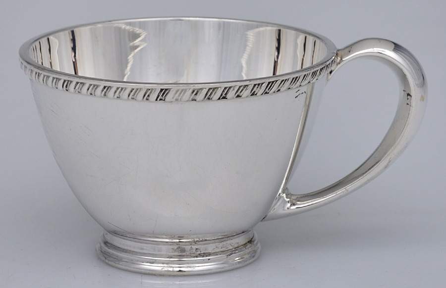 G224SG (Sterling, Hollowware) Punch Cup by Graff Washbourn & Dunn-1