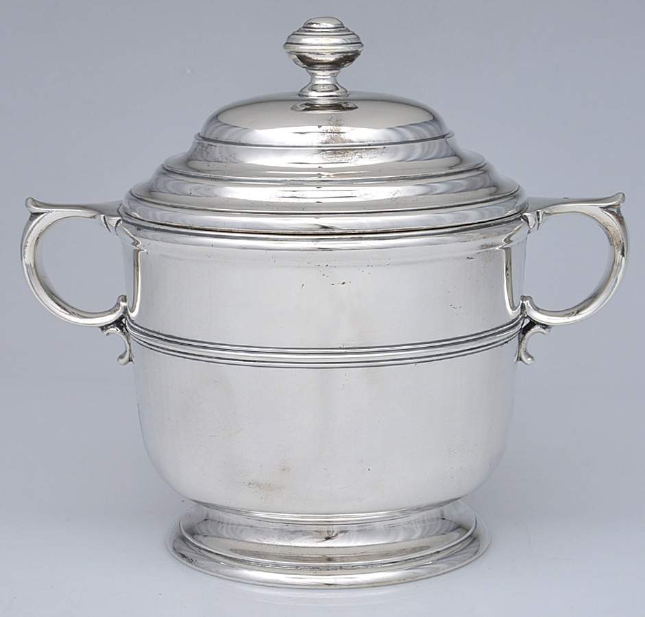 688 (Sterling, Hollowware) Ice Bucket & Glass Liner by Gorham Silver-1