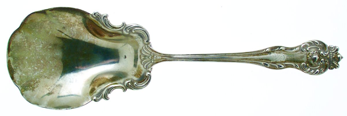 Queen (Sterling, 1893) Large Solid Berry/Casserole Spoon by Howard Sterling -1