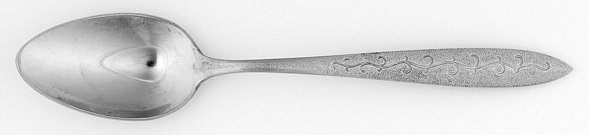 New Mantilla (Stainless) Place/Oval Soup Spoon by Hull-1