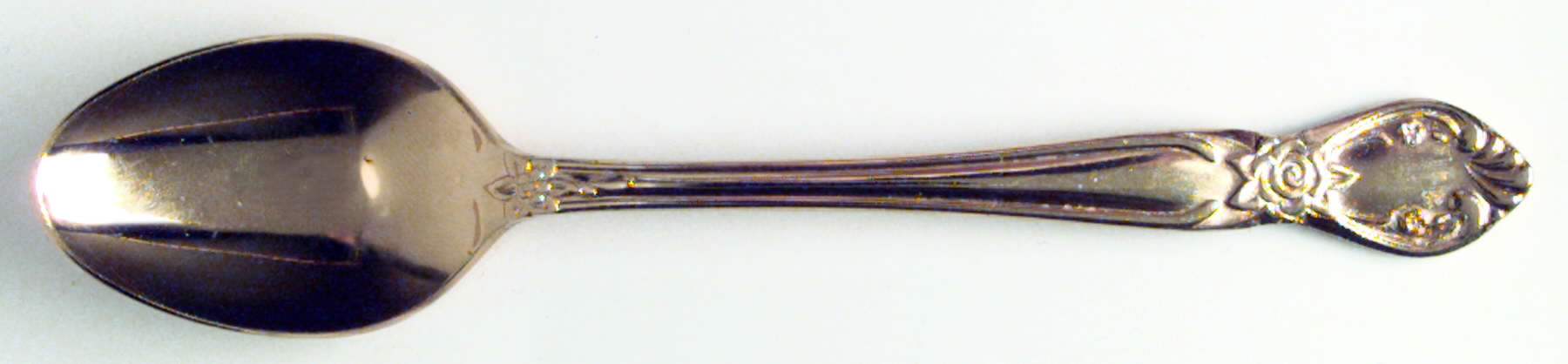 Lady Dauphine-Gold Teaspoon by Hull-1