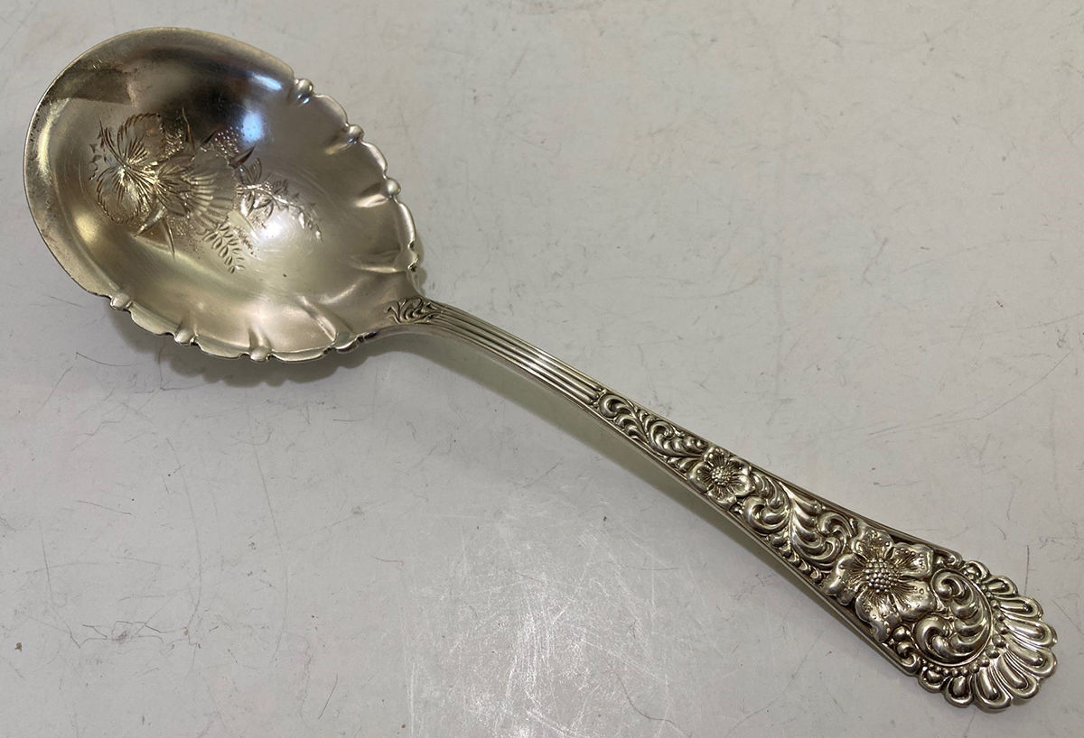 HMD7 (STERLING) Medium Bright Cut Berry/Casserole Spoon by Hamilton & Diesinger-1