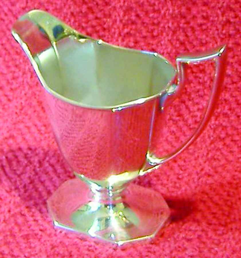 0612 (Silverplate, Hollowware) Creamer by Homan-1