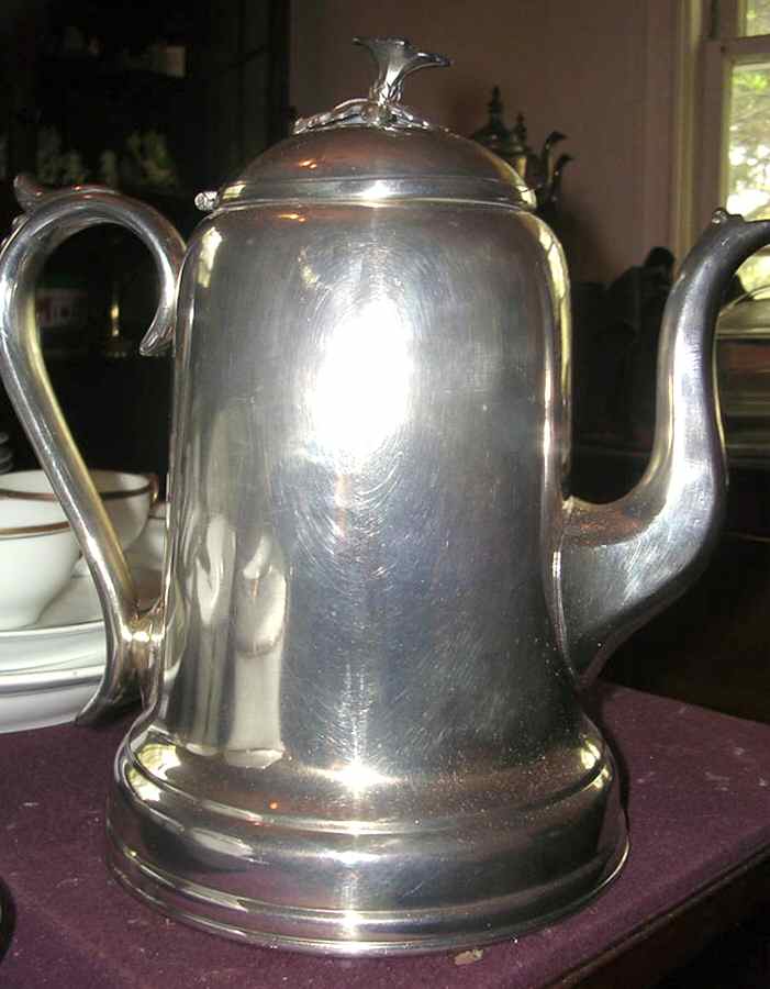 F9464 (Silverplate, Hollowware) Silverplate Coffee Pot by Homan-1
