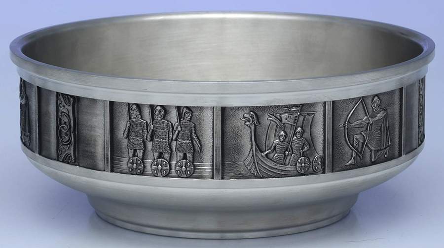 Kongetinn (Pewter, Hollowware) 7" Round Bowl by Hardanger-1