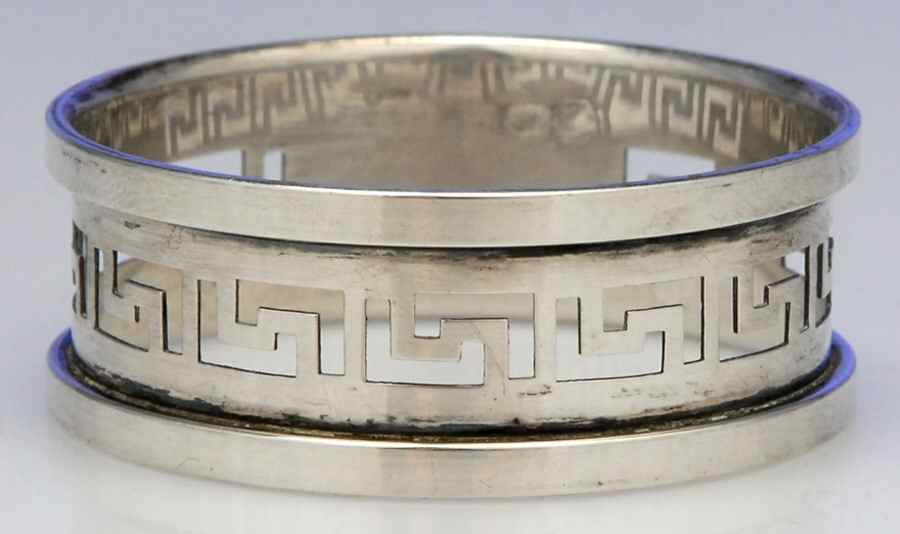 HNI1 (Sterling, Hollowware) Napkin Ring by Henry Griffith & Son-1