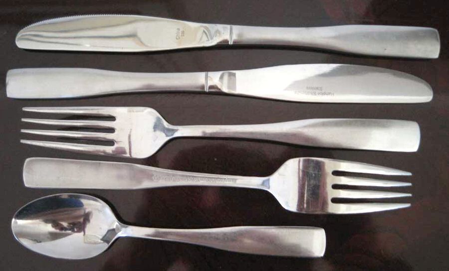 HSV127 (Stainless) Fork by Hampton Silversmiths-1