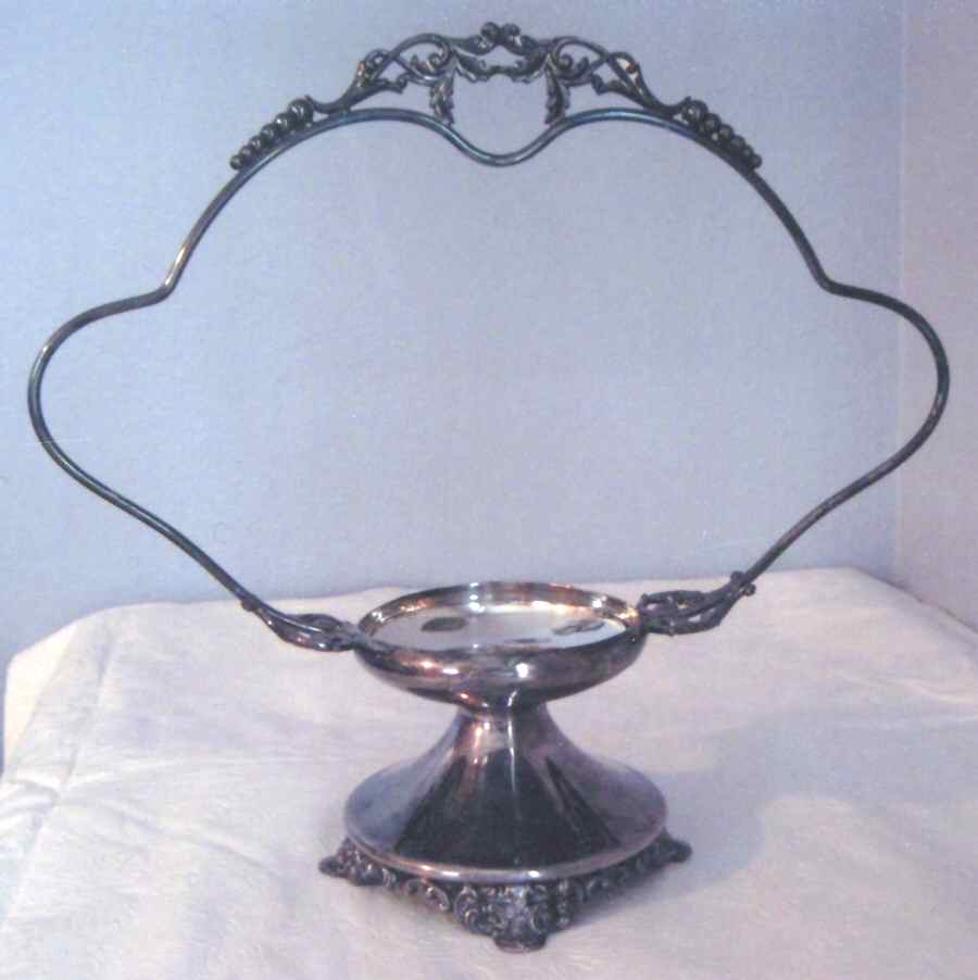 2134 (Silverplate, Hollowware) Silverplate Couped Fruit Bowl by Homan-1
