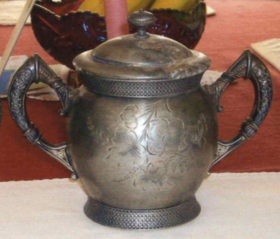 1432 (Silverplate, Hollowware) Sugar Bowl & Lid by Hartford-1