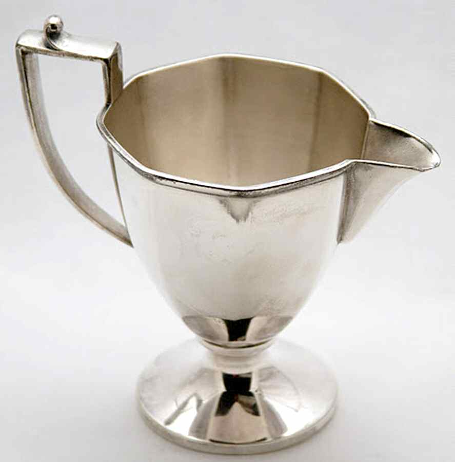 0606 (Silverplate, Hollowware) Silverplate Mini Creamer by Homan-1