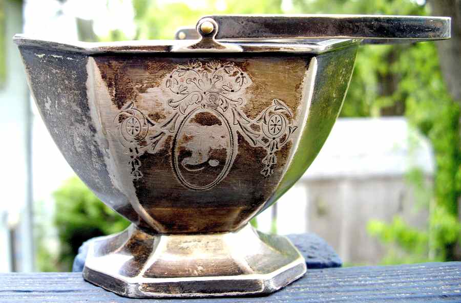 0622 (Silverplate, Hollowware) Handled Open Sugar Basket by Homan-1