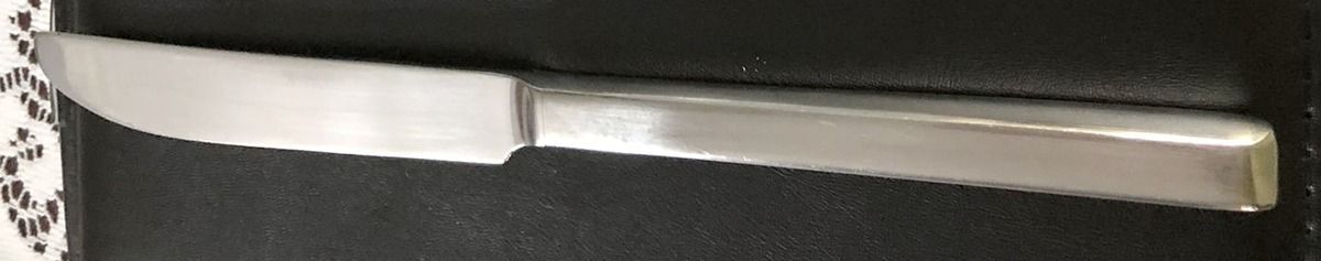HEN89 (Stainless) New French Solid Knife by J A Henckels (Zwilling)-1