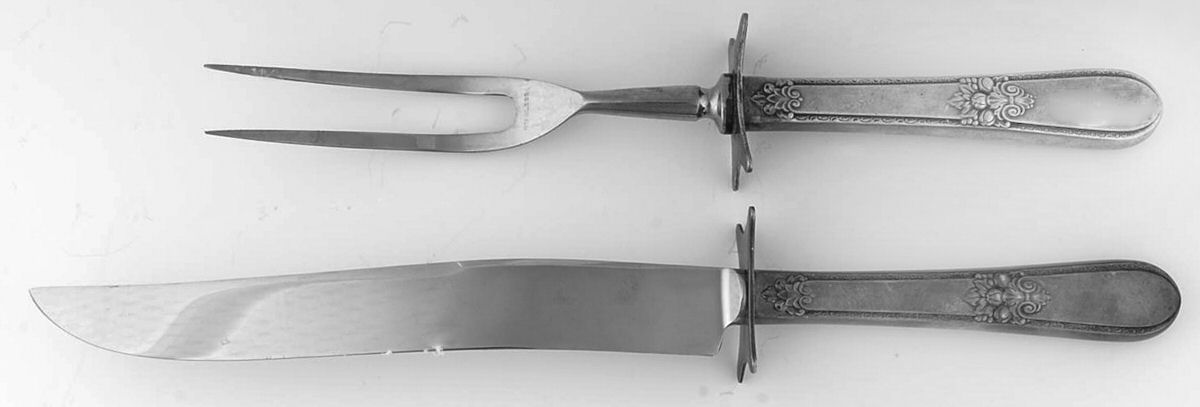Adoration (Silverplate, No Monograms) Large 2-Piece Roast Carving Set w/Stainless Blade by International Silver-1