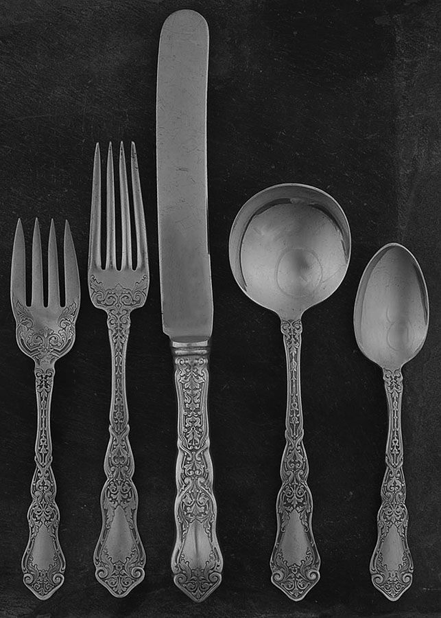 Alhambra (Silverplate, 1907) 5 Piece Place Setting by International Silver-1