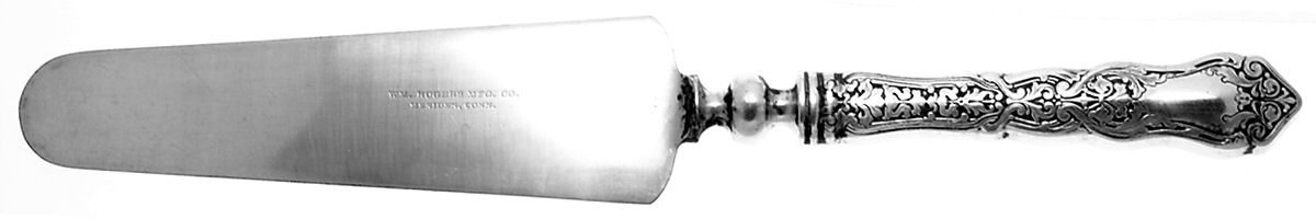 Alhambra (Silverplate, 1907) Pie Server with Silverplate Blade by International Silver-1