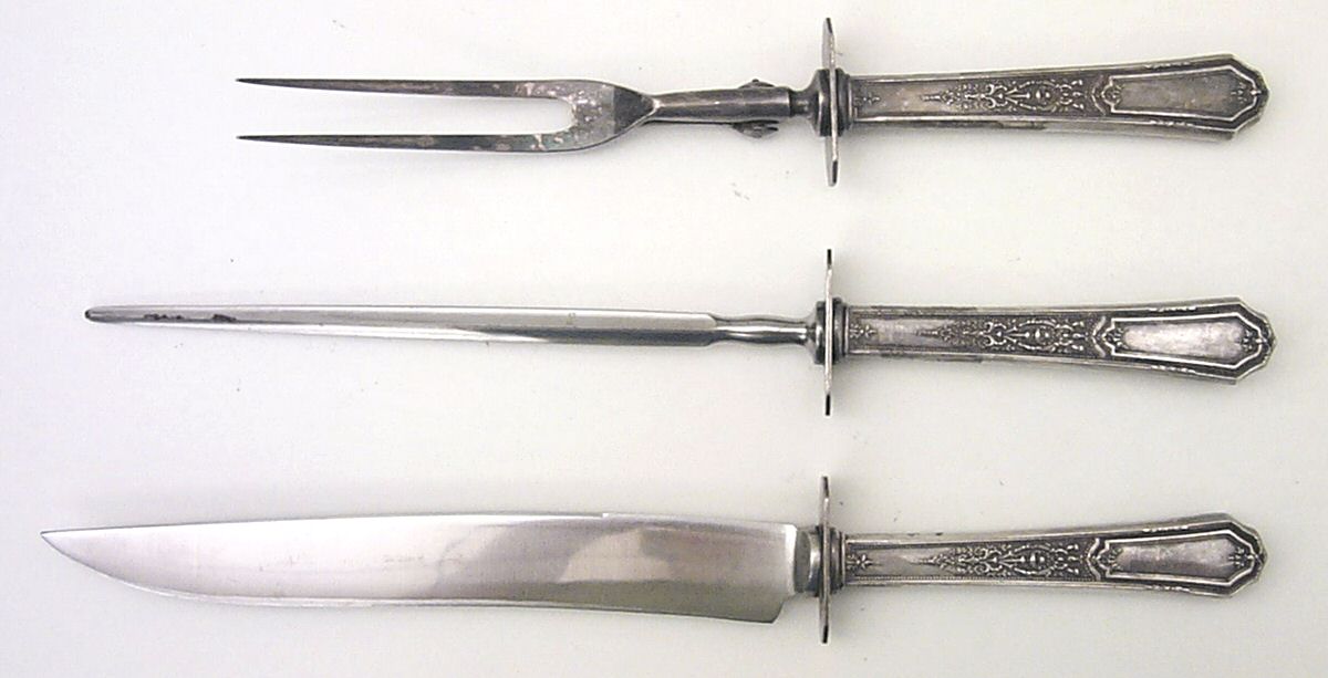 Ancestral (Silverplate, 1924) Large 3-Piece Roast Carving Set w/ Stainless Blade by International Silver-1