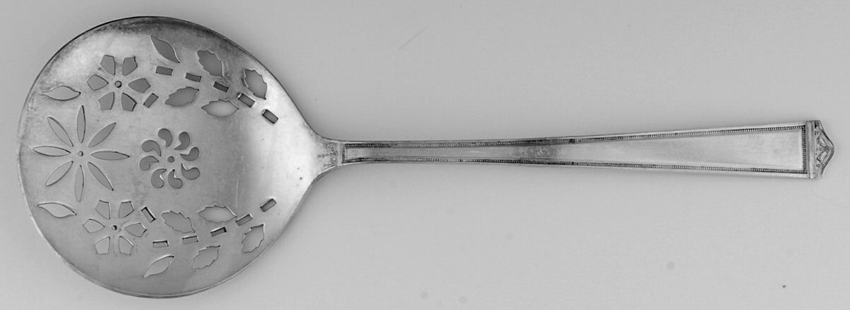 Anniversary (Silverplate, 1923) Tomato Server, Solid Piece by International Silver-1