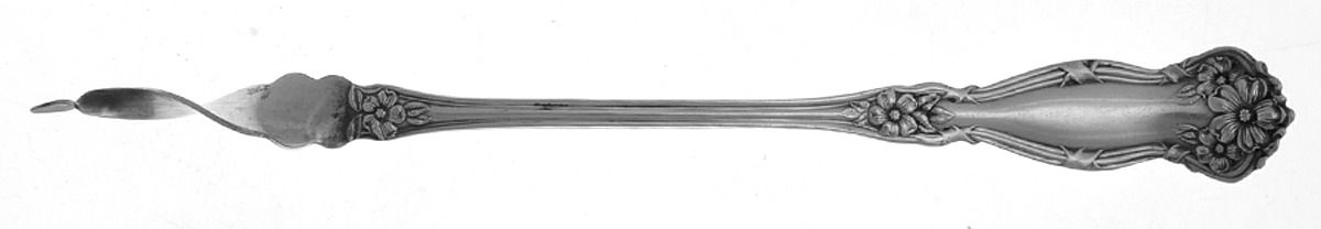 Arbutus (Silverplate, 1908, No Monograms) One Tine Butter Pick by International Silver-1